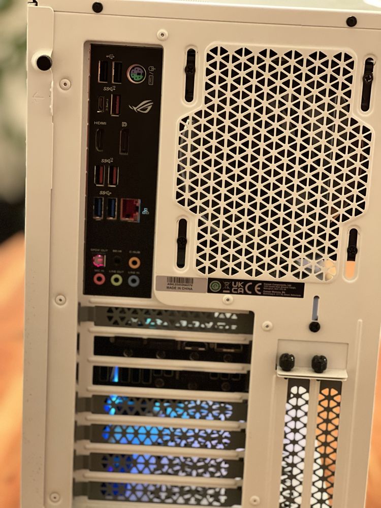 PC gaming RTX 3070 Intel I9 9900k 32 gb ram