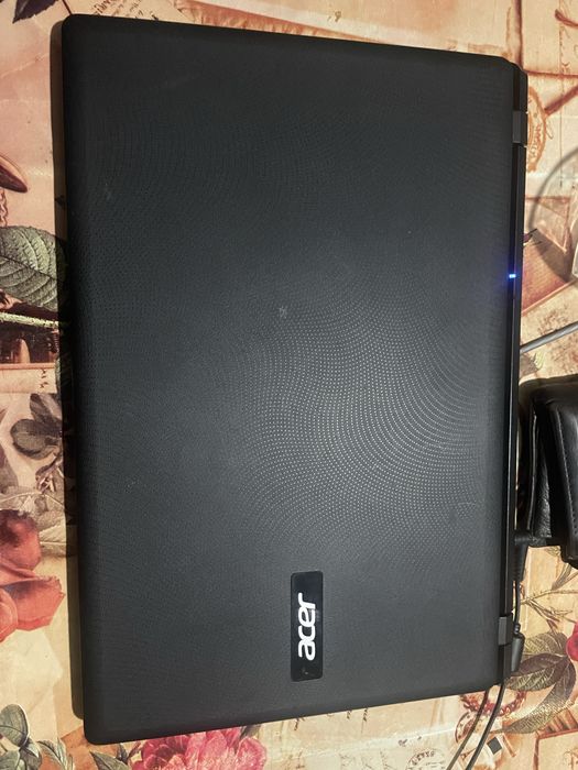 Acer Aspire ES1-520-33U5