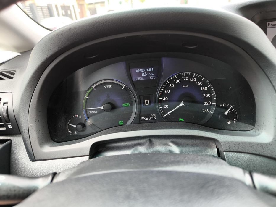Vand LEXUS RX 450H’ 2010