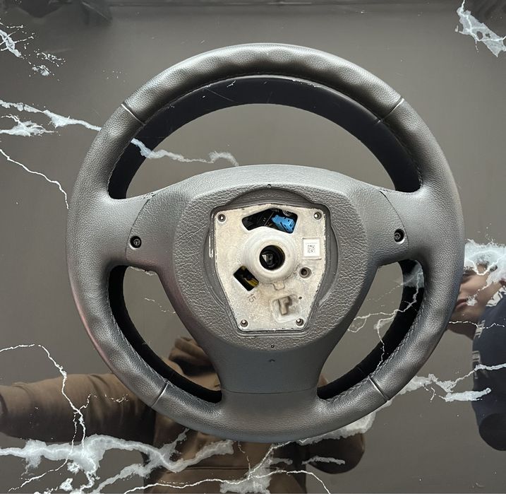 Volan BMW Seria 5 F11 2013