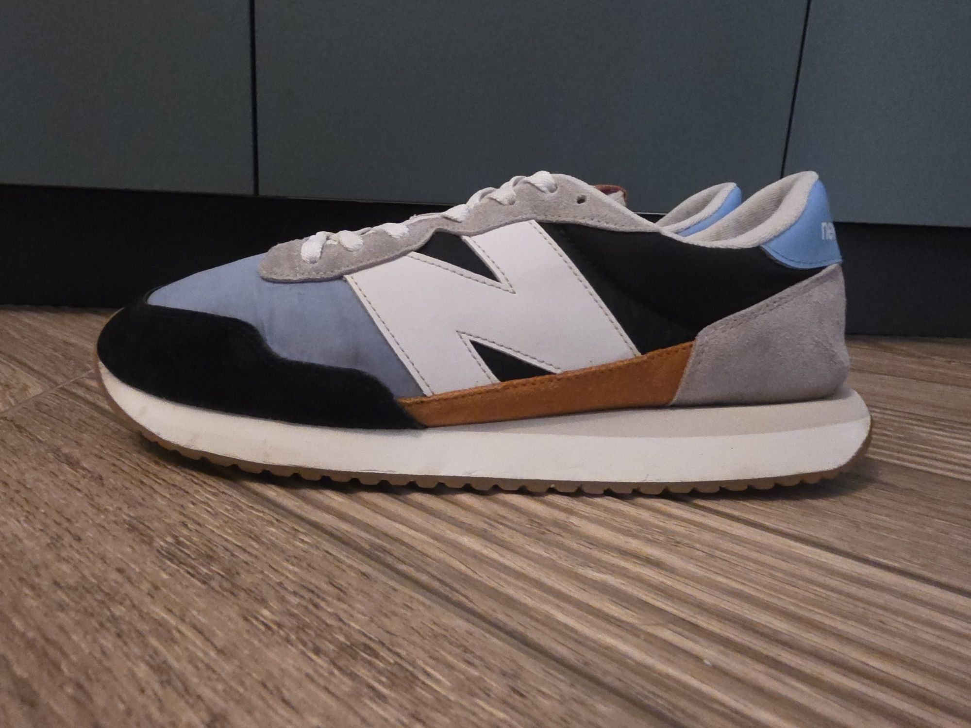 Мъжки маратонки New Balance 237