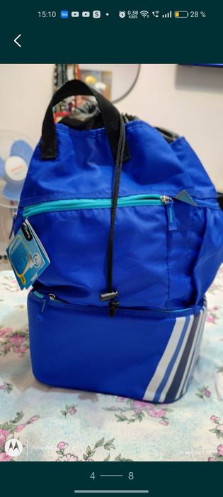 Vând genti din piele naturala.