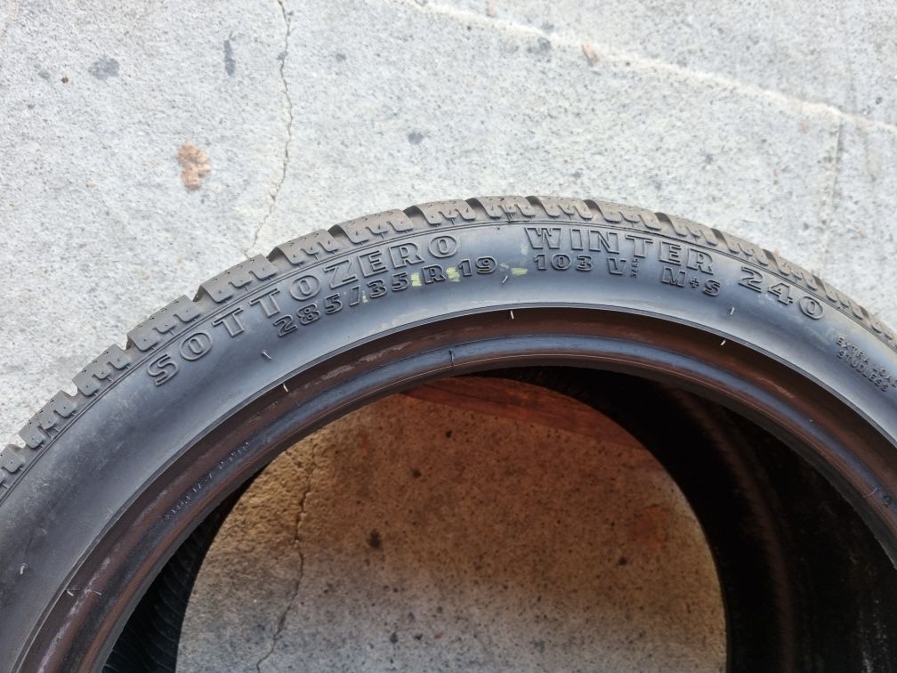 2 anvelope iarna ca si noi PIRELLI 285/35/19 dot 2019 pret per bucata