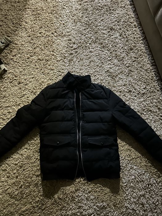 Продам куртку Emporio Armani