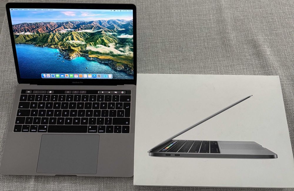 Apple MacBook Pro 13" 2017, 4 Thunderbolt, Touch bar, personal