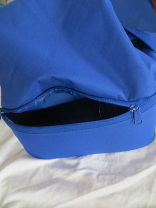Спортен сак Adidas и Columbia 300 туристическа  раница Lowe Alpine