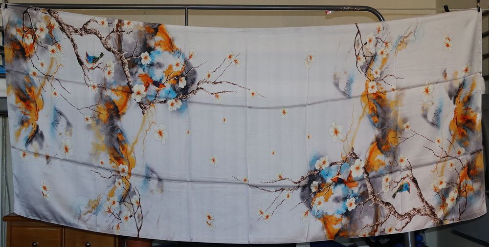 Копринени шалове от Виетнам