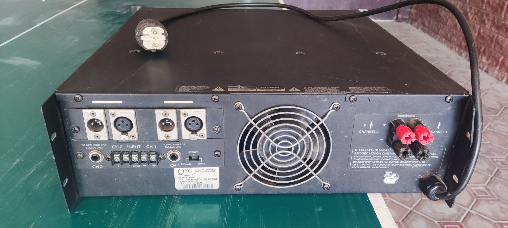 QSC MX 3000a qsc