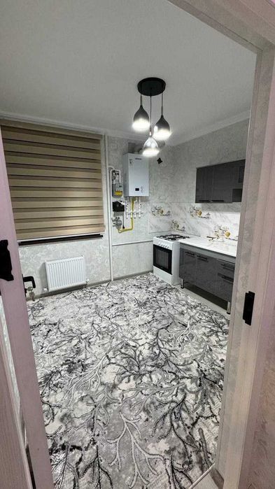 Чирчик ситида 2 хоналик уй ижарага