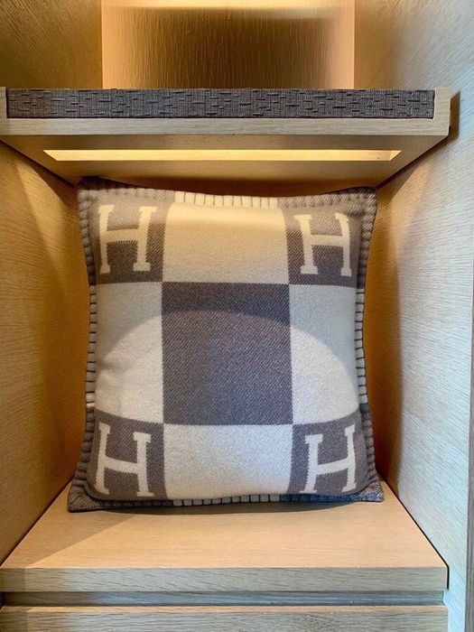 Одеяло и възглавници Hermes