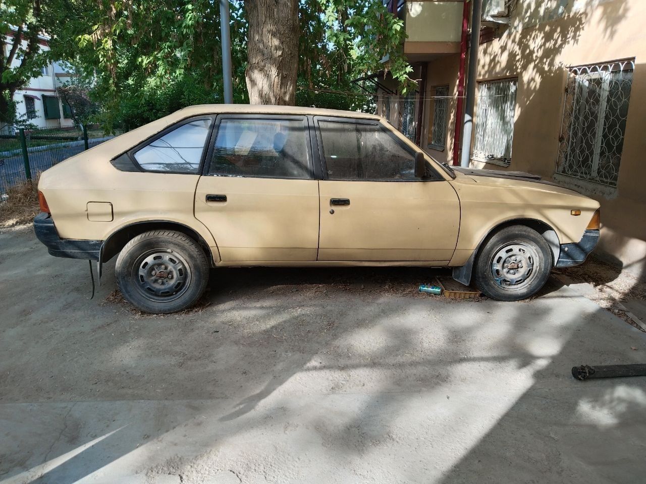 Продается Москвич 2141