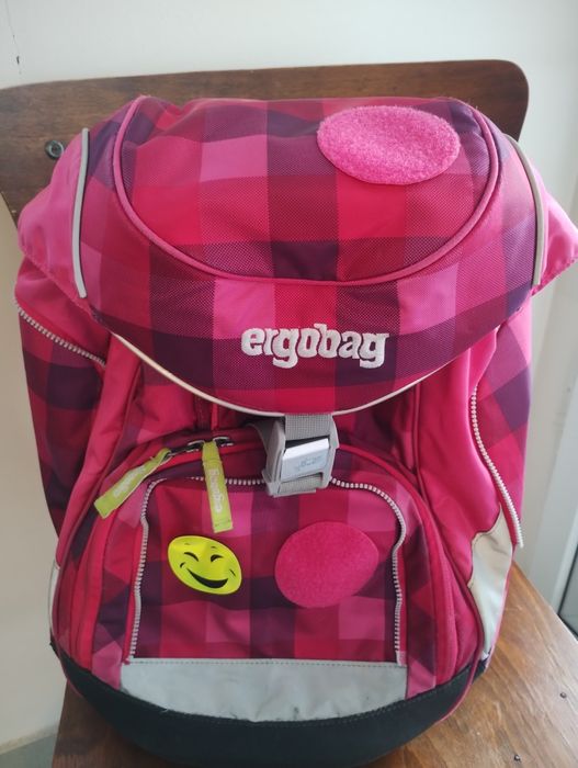 Ергономична ученическа раница ергобаг ergobag