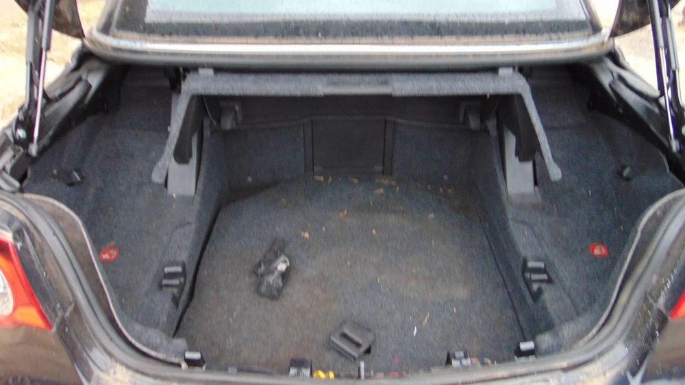 Mocheta portbagaj VW Eos 2006-2015 dezmembrez eos 2.0 fsi manual