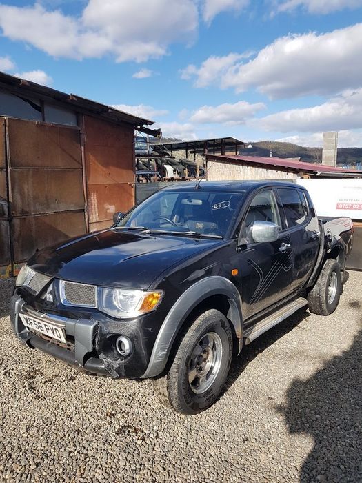 Dezmembrari dezmembrez  Mitsubishi L200 2.5 Diesel 2006-2015