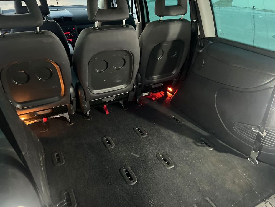 Seat Alhambra 7 locuri