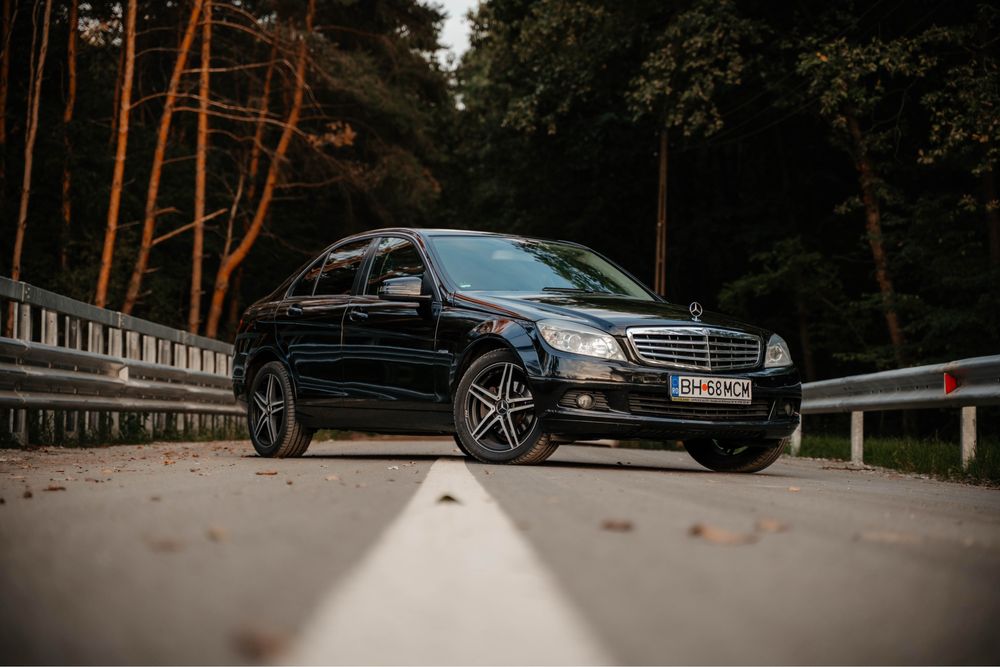 Mercedes C-class 2010 w204 220cdi