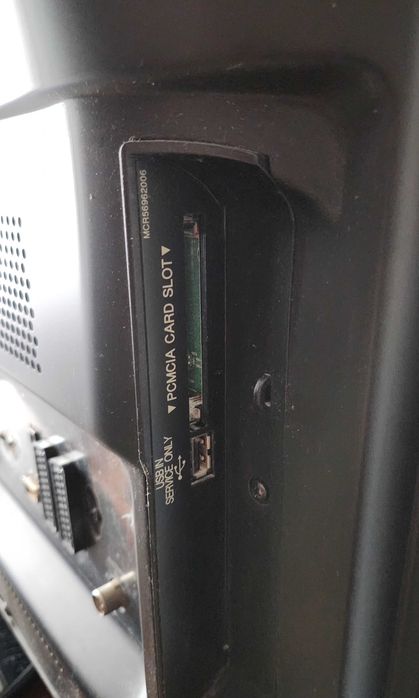 Televizor LG diagonala 106 cm