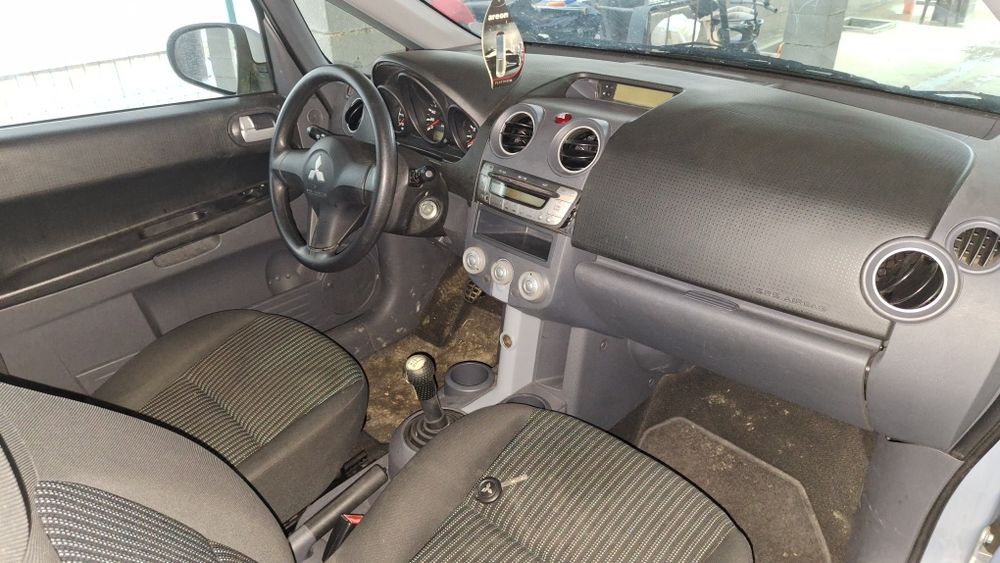 Mitsubishi Colt 2008