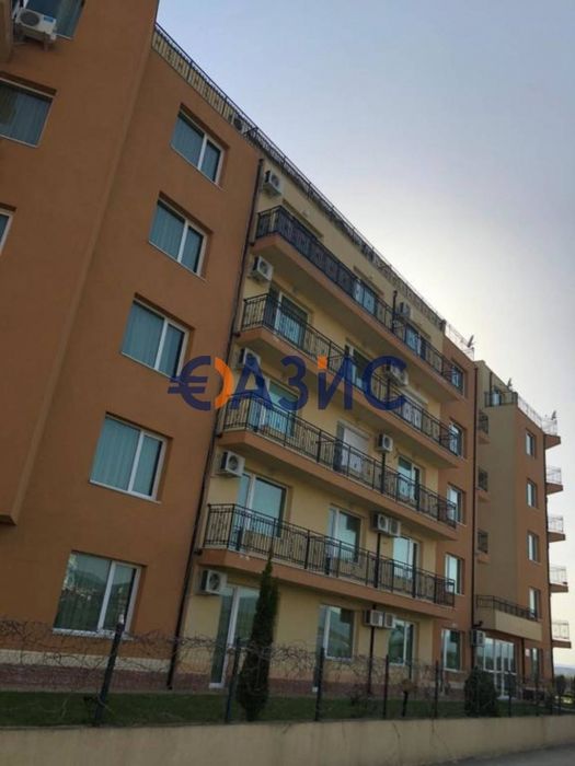 Продава се Едностаен апартамент в к.к. Слънчев бряг - 43 кв.м за 1000 €/кв.м - Снимка #11