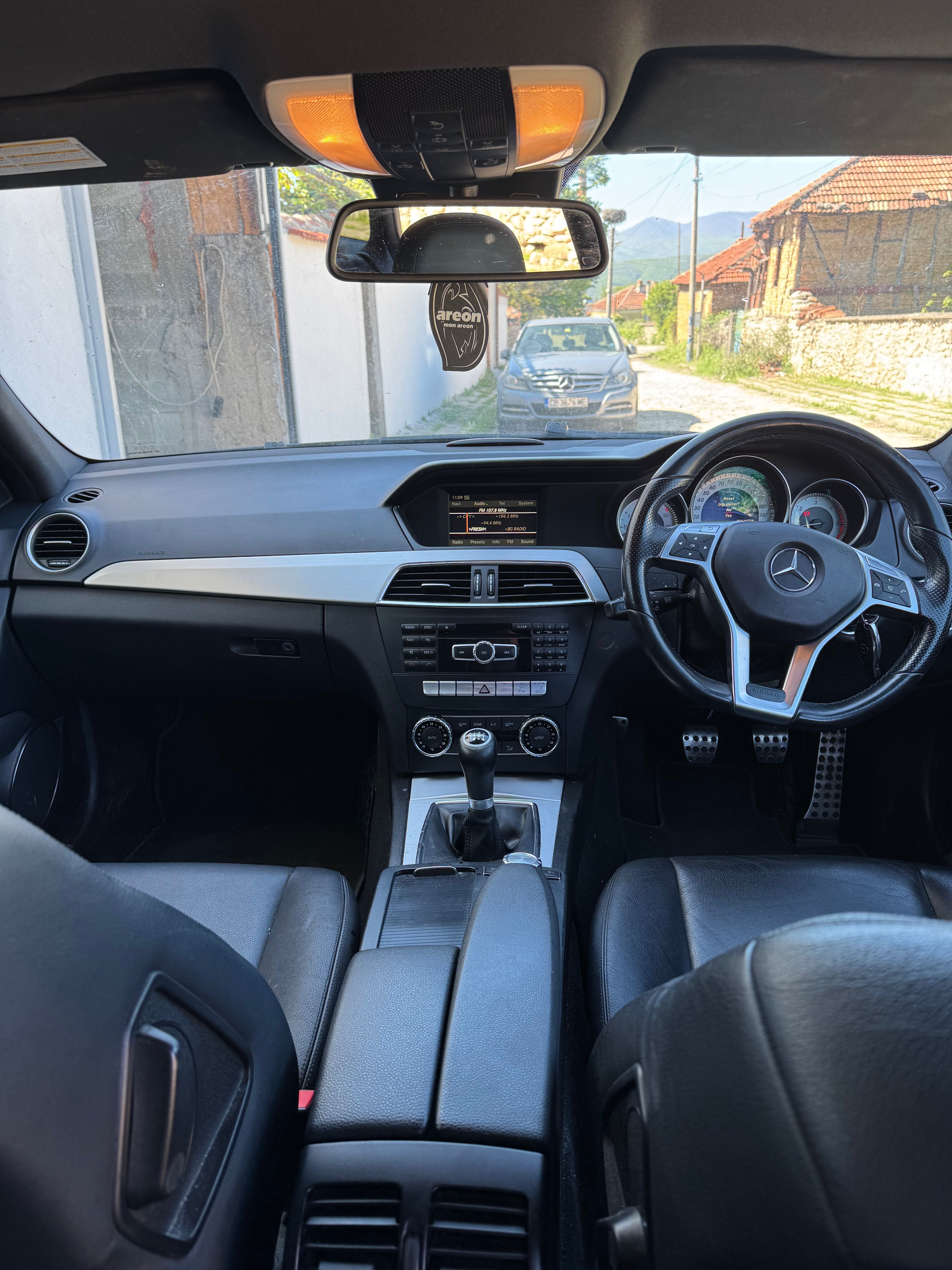 W204 Facelift С250 Комби НА Части