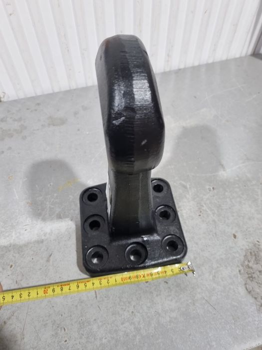 Ochet remorca remorcare cu talpa 25 tone 8 gauri de prindere foarte ro