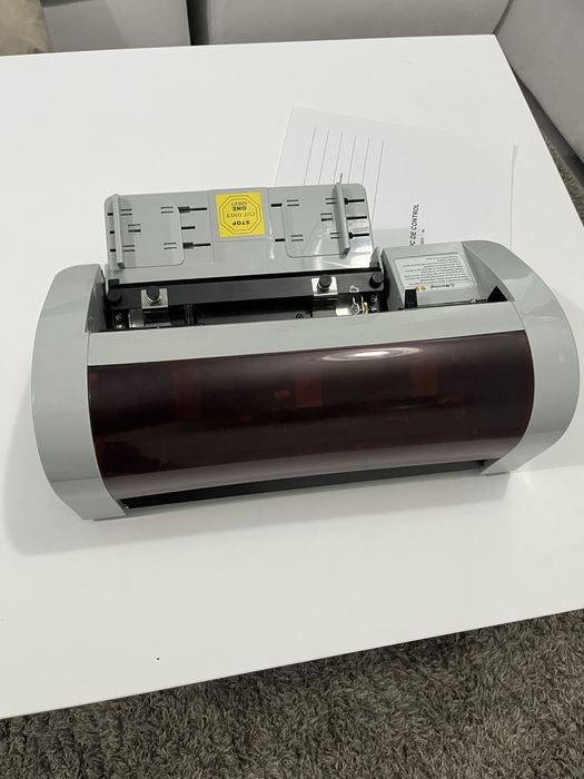 Imprimanta epson l8050 , taietor automat carti de vizita, ghilotina