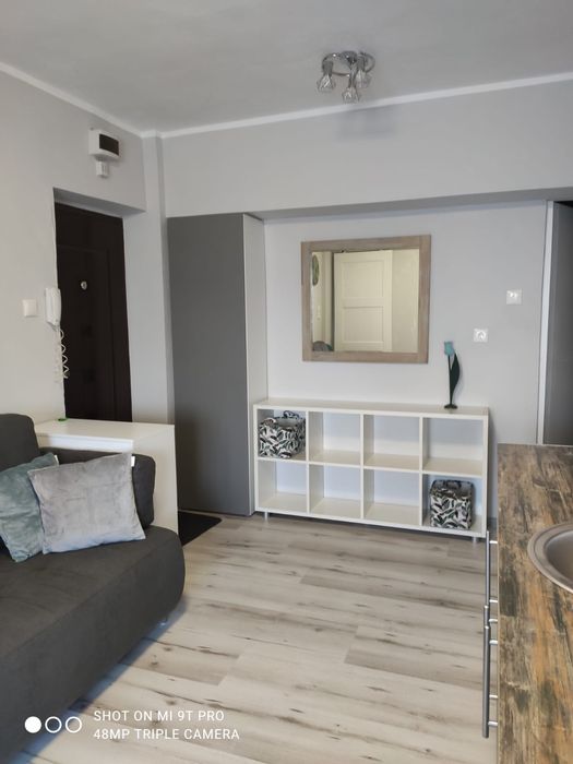 Inchiriez garsoniera, 45 mp, central - Gama, centrala proprie