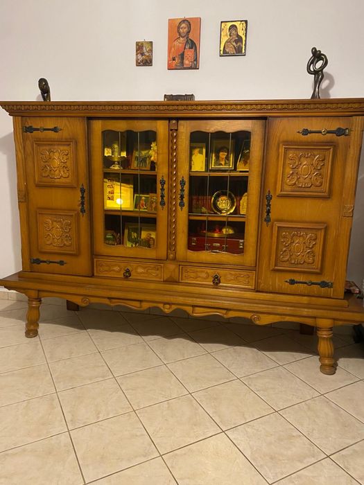 Vand mobila de sufragerie