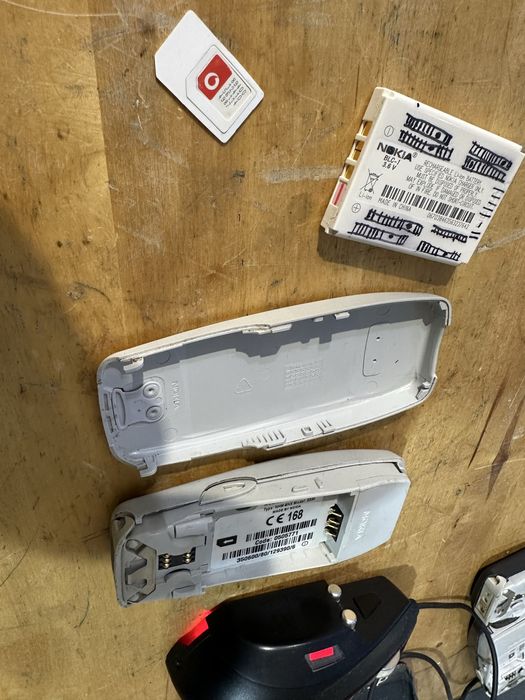 Nokia 3310 cu butoane