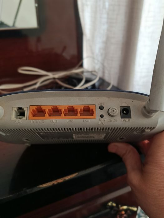 Вайфай ролтор сотилади мадел 8960