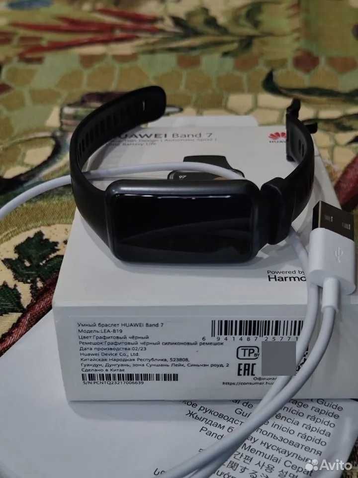 Huawei Band 7 смарт часы