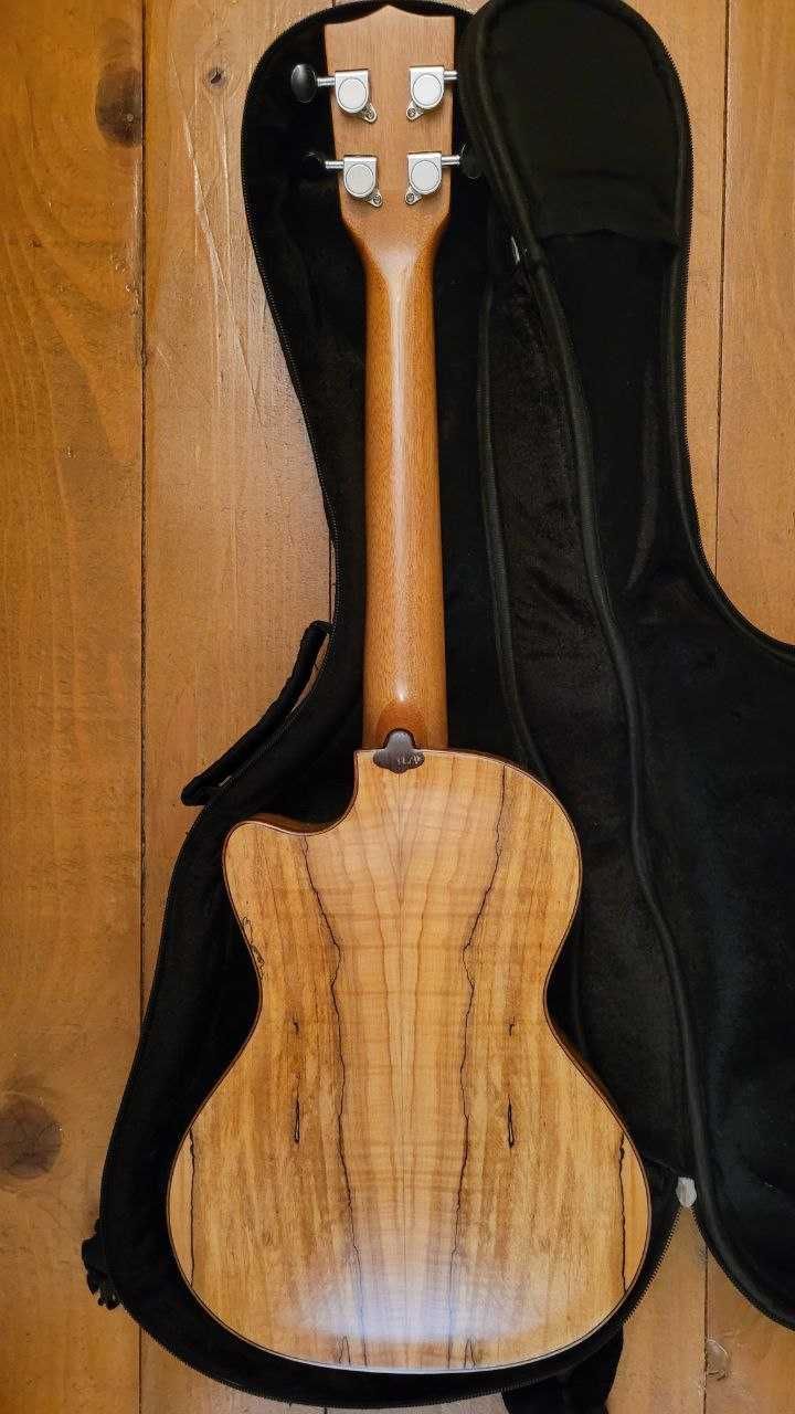 Thinline Travel Tenor Cutaway Kala ukulele