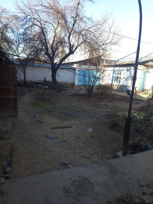 Дом Кукча махалла 4.7 соток земли старый дом под слом можно строится