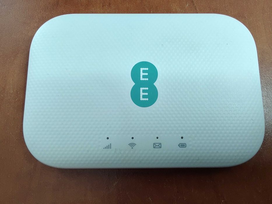 Modem portabil cartela SIM WiFi mobil Alcatel EE71 4G LTE necodat