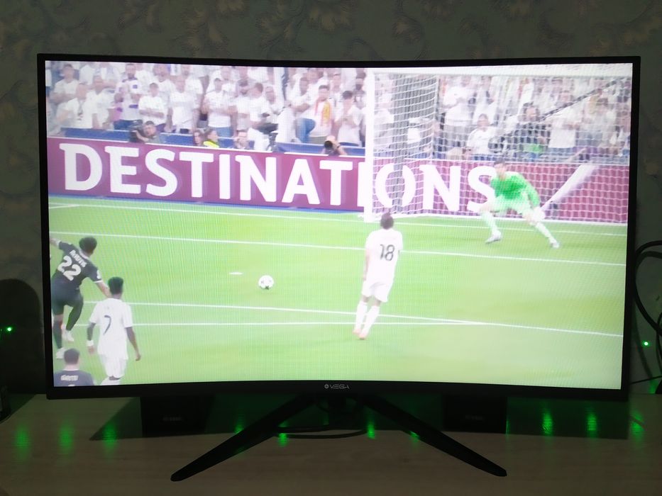 Продам новый монитор