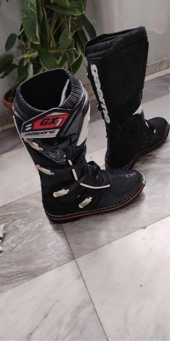 Обувки за мото крос