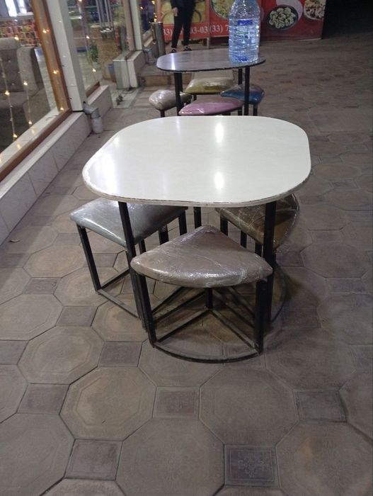 Стол стул 3 комплей срочна сотилади