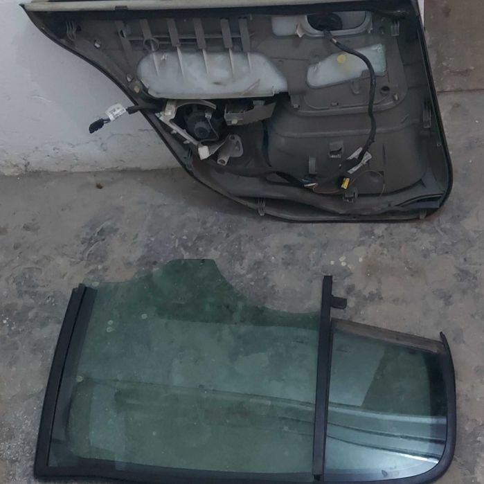 Geam stânga spate Renault Megane II 2007