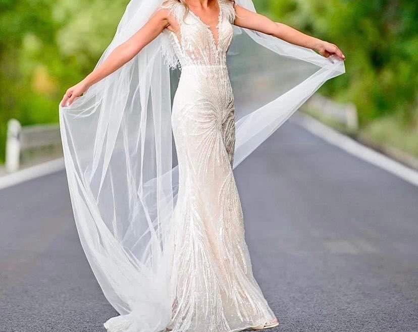 Vand rochie mireasa Maya Fashion