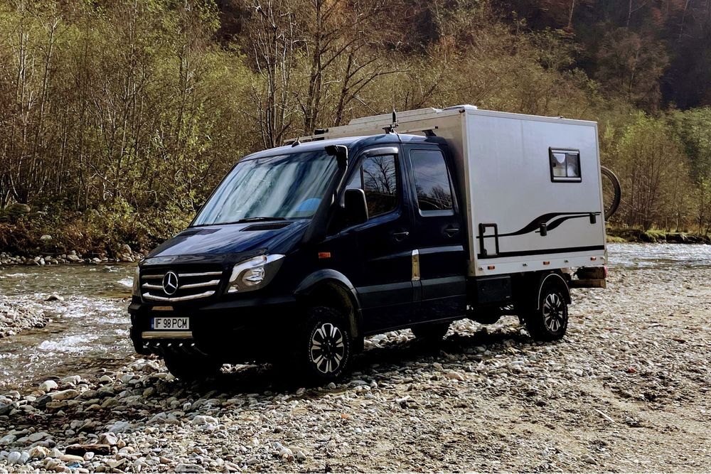 Mercedes Sprinter 4x4 cu reductor. Autorulota. Accept unele variante