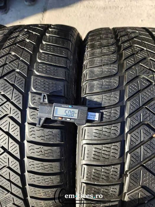 SET 4 Anvelope Iarna 255/45 R19 PIRELLI Sottozero 3 Elect PNCS 104W
