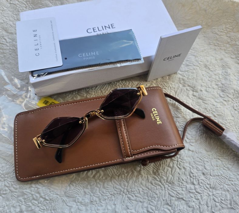 Модерни и стилни очила висок клас