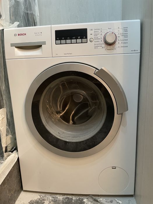 Стиральная машина Bosch Serie 6 — в идеальном состоянии!