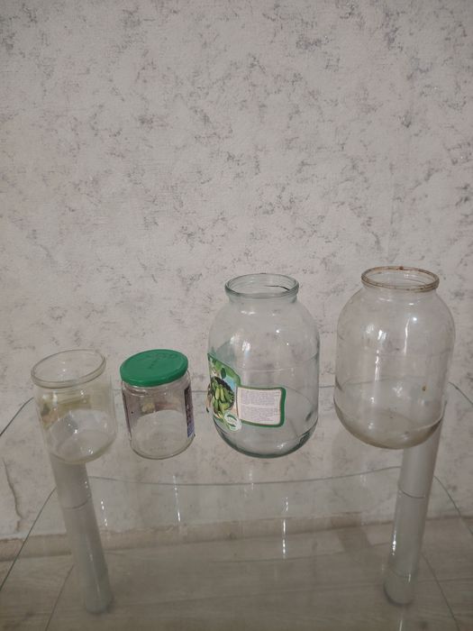 Банки стеклянные разных объёмов