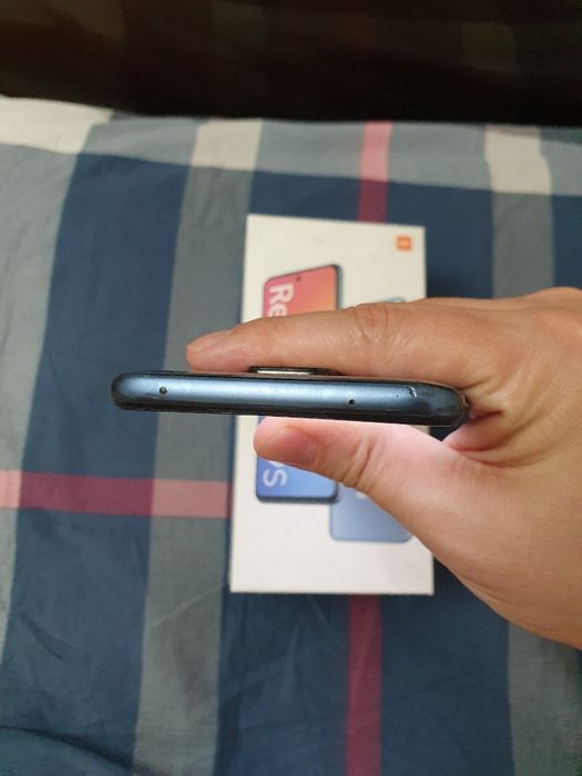 Srochna sotiladi Xiaomi Redmi Note 9S 6/128 Sastayaniya yaxshi