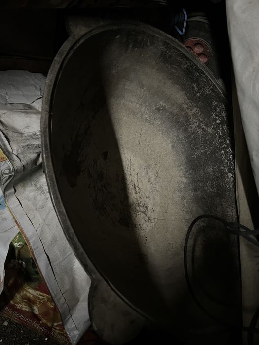 Советский чугунный казан 80-100л