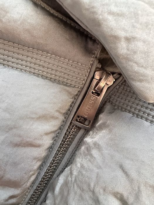 Дамско  зимно яке Guess