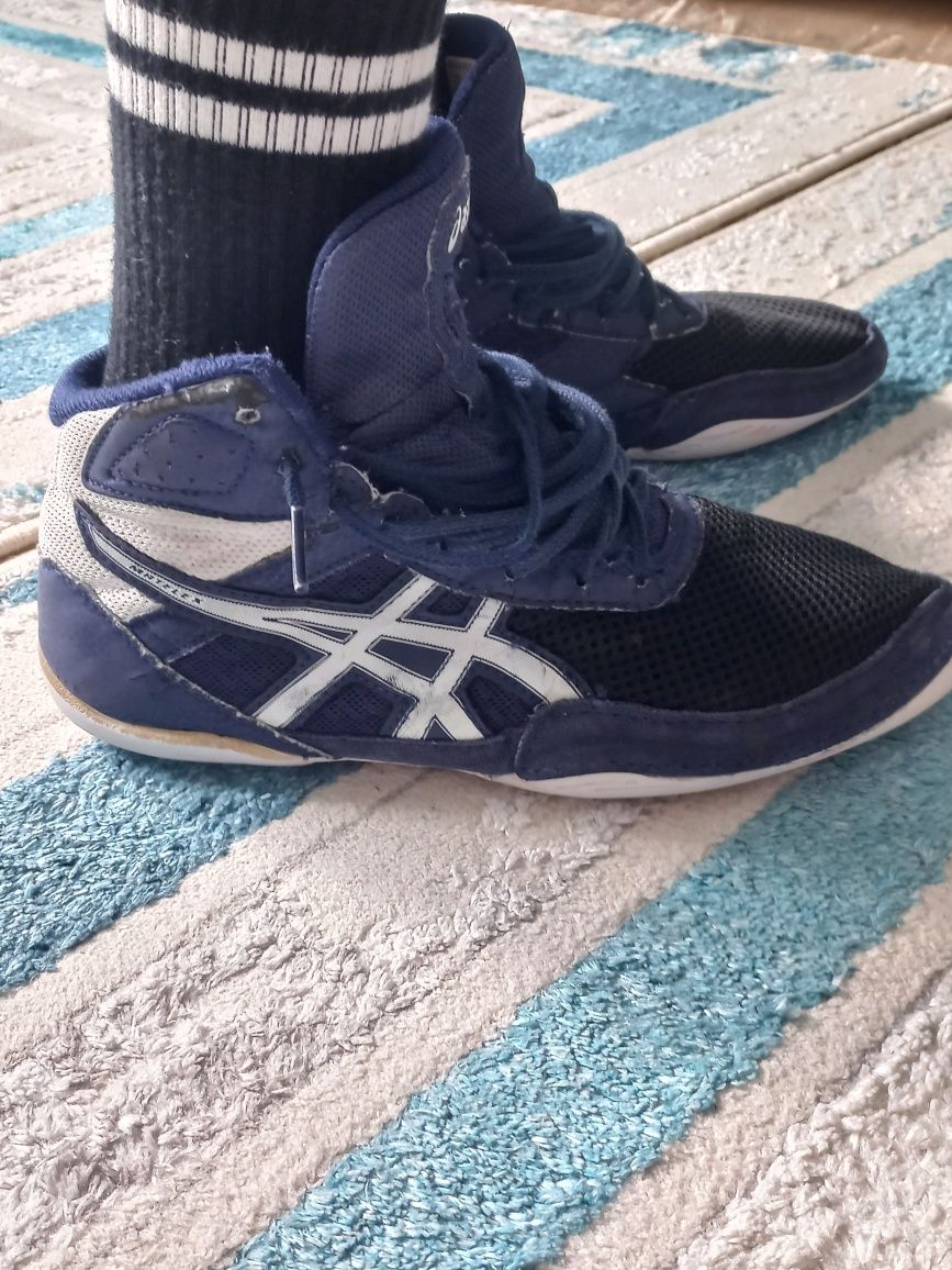 Борцовки ASICS оригинал