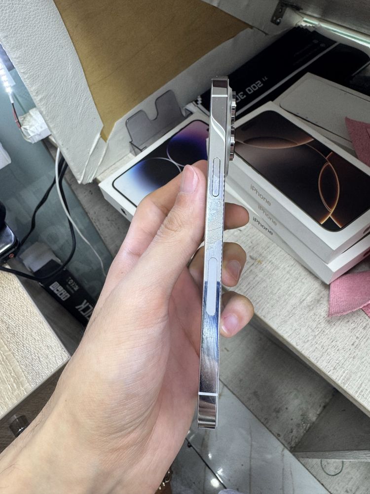 Iphone 14pro max 256gb ideal
