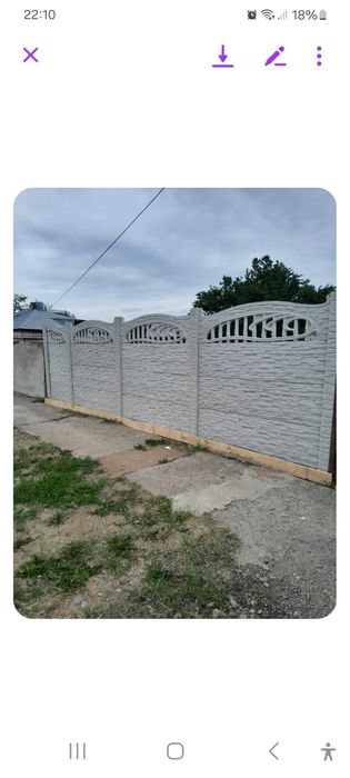Garduri din placi de beton